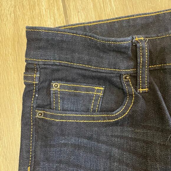 GAP Women’s Mid Rise Flare Jeans Size 2R 26R Dark Wash Stretch Denim Bootcut EUC - Picture 6 of 9
